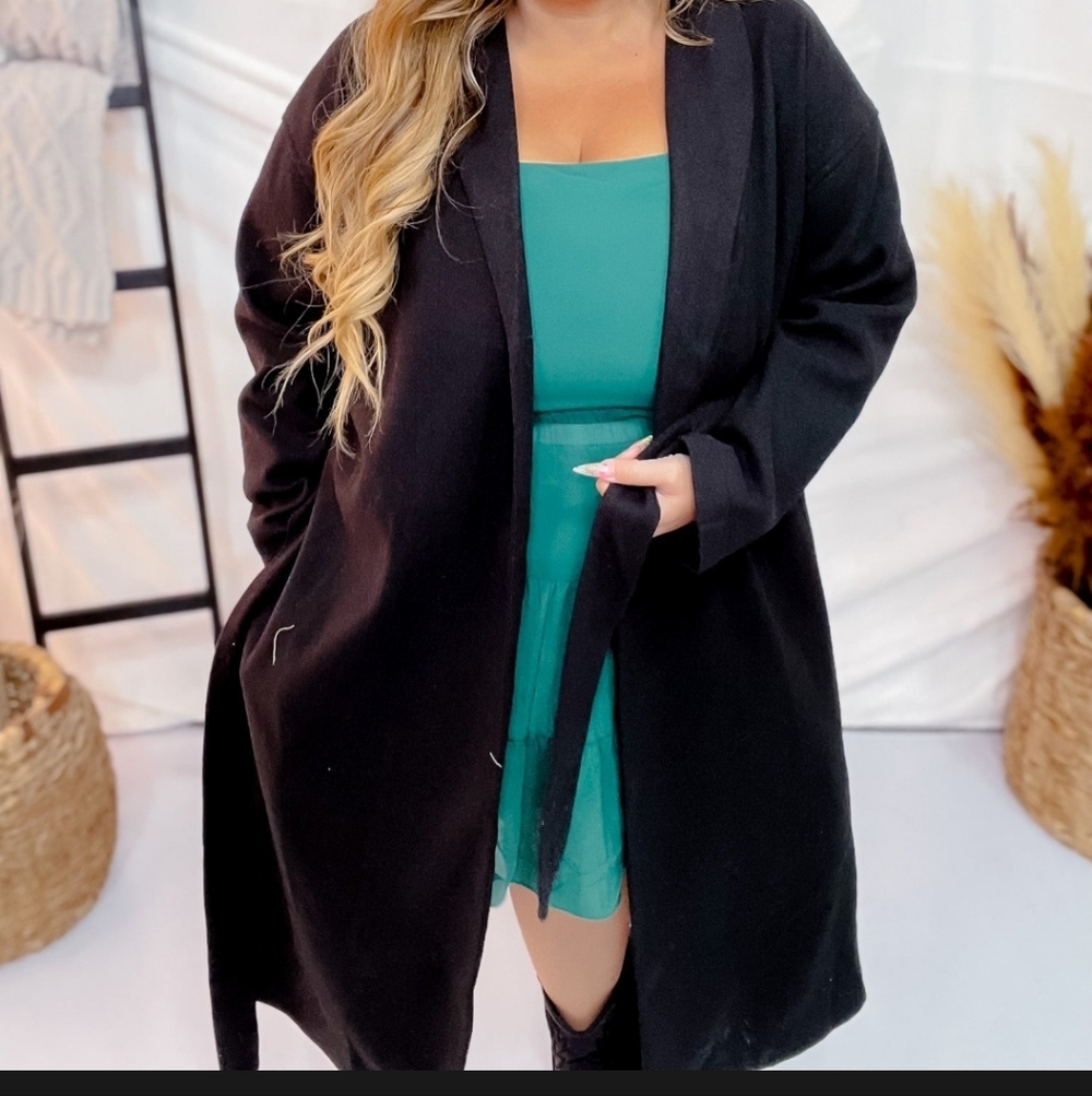 Andree By Unit Coat - Picture 3 of 7